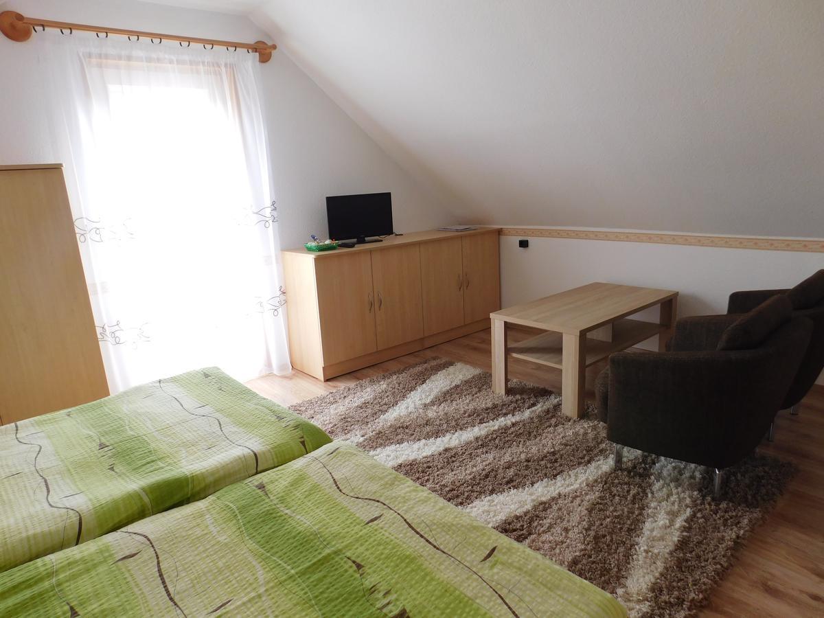 Xxl Apartman Zalakaros Luaran gambar