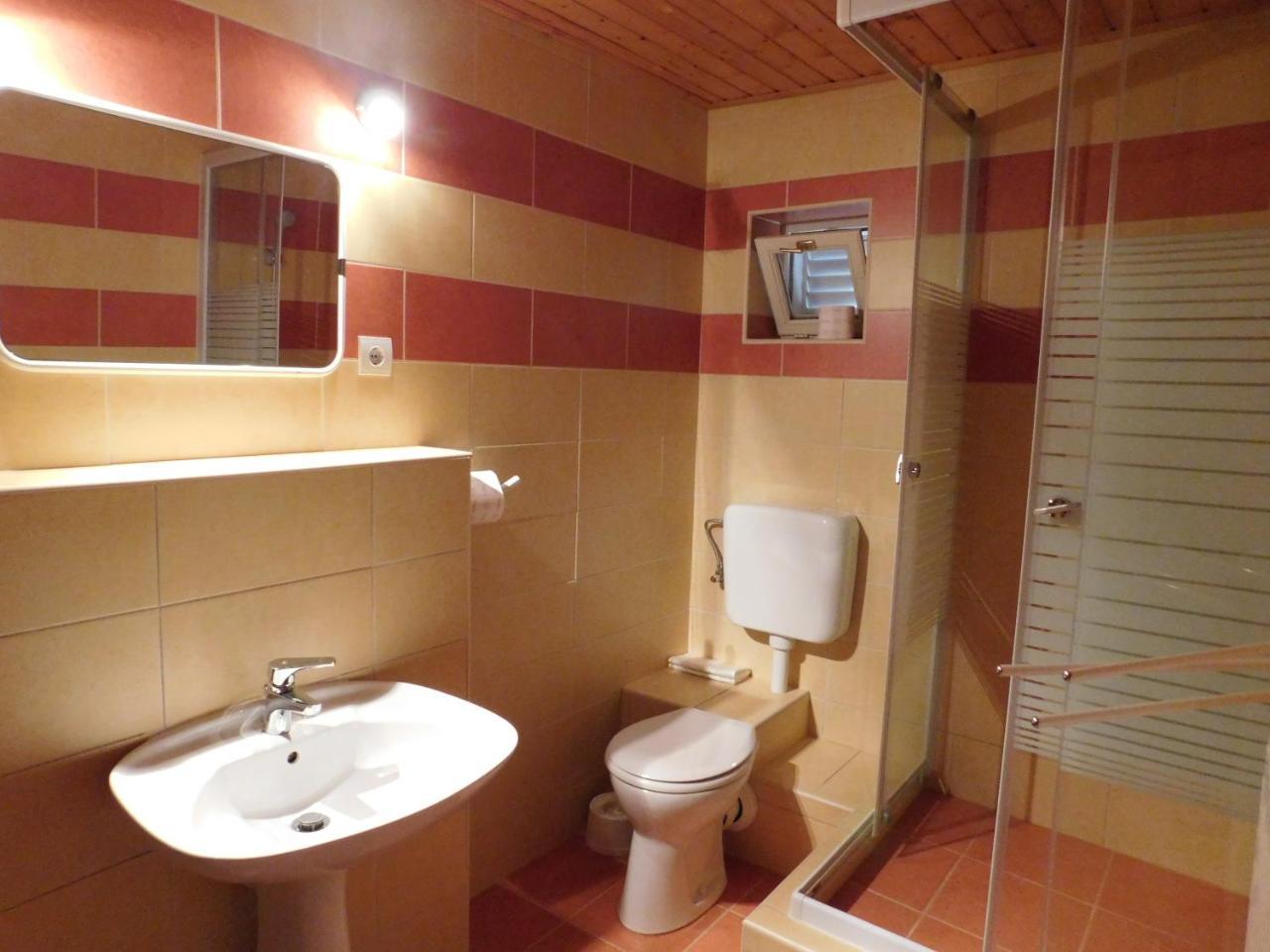Xxl Apartman Zalakaros Luaran gambar